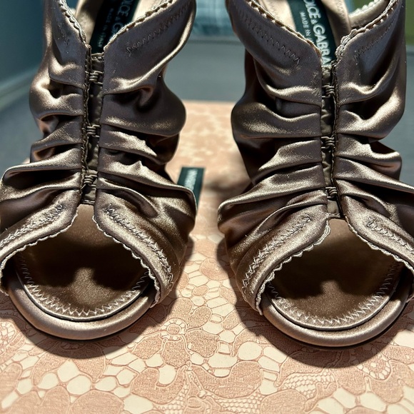 Dolce & Gabbana Satin Heels in Champagne - Picture 5 of 8